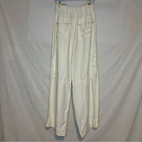 Vince White Wide Leg Pants - Picture 6 of 9